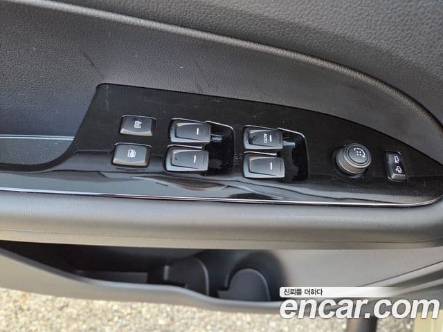 KG모빌리티(SsangYong) Musso Sport (Q250) Prestige, 2026 8