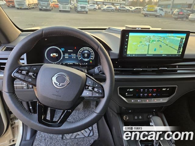 KG모빌리티(SsangYong) Musso Sport (Q250) Prestige, 2026 11