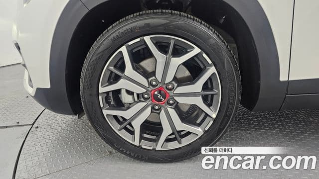 Kia Seltos Signature, 2023 все фото