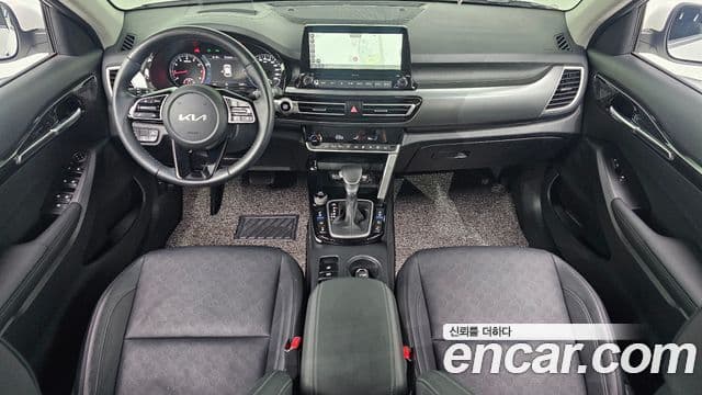 Kia Seltos Signature, 2023 7