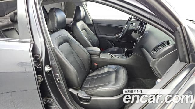 Kia K5 Prestige, 2013 10