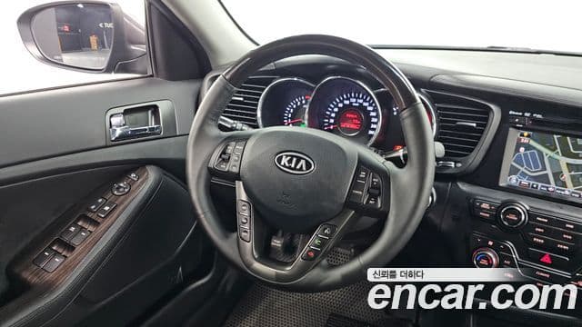 Kia K5 Prestige, 2013 13