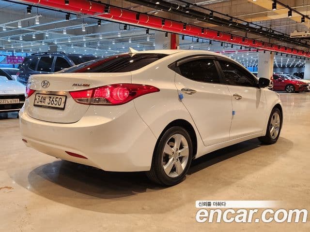 Hyundai Avante MD Luxury, 2011 2