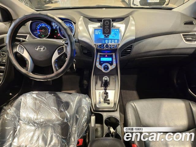 Hyundai Avante MD Luxury, 2011 6