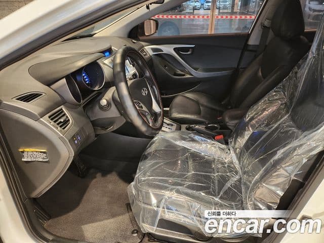 Hyundai Avante MD Luxury, 2011 11