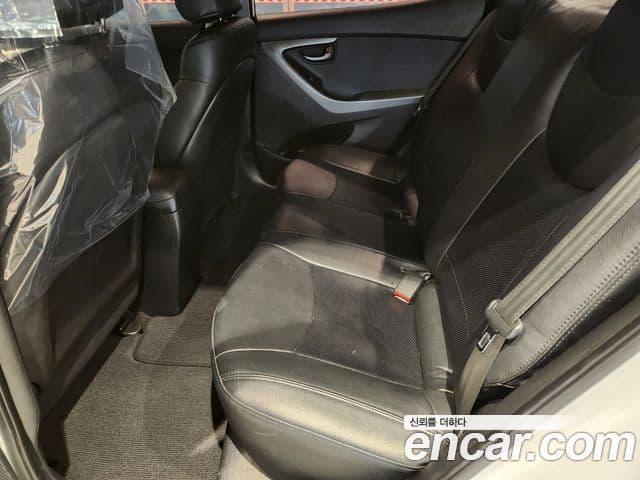 Hyundai Avante MD Luxury, 2011 12