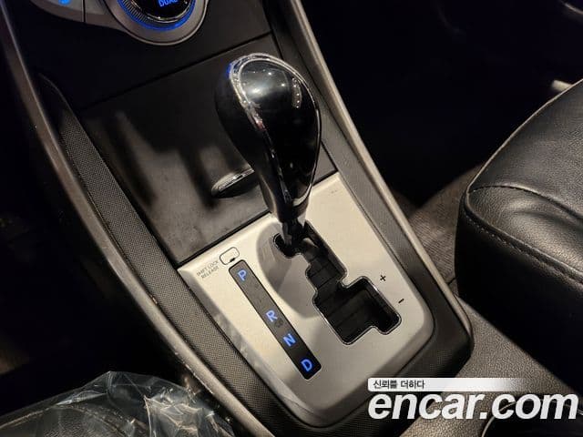 Hyundai Avante MD Luxury, 2011 13