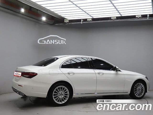 Mercedes-Benz E-класс W213 Exclusive, 2022 4