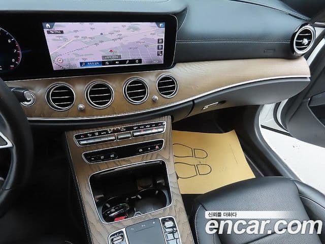 Mercedes-Benz E-класс W213 Exclusive, 2022 12