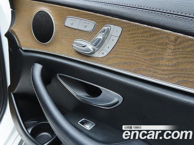 Mercedes-Benz E-класс W213 Exclusive, 2022 15