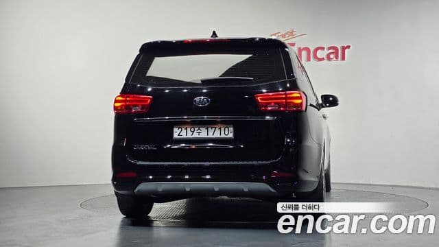 Kia The / новый New Carnival Prestige, 2020 4