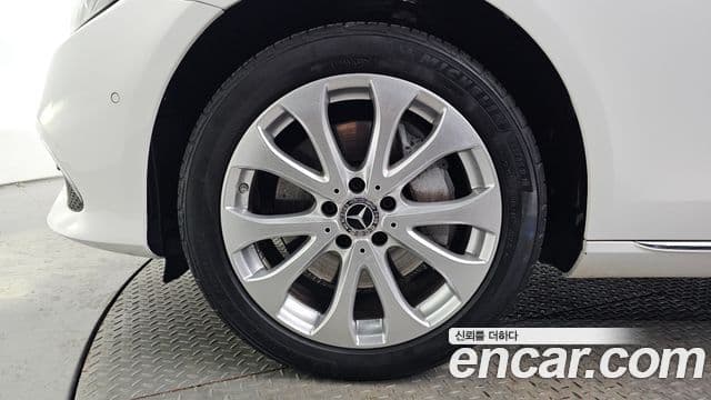 Mercedes-Benz E-класс W213 Exclusive, 2020 все фото