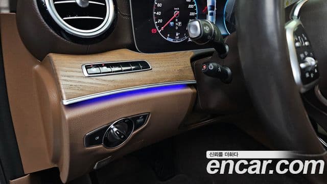 Mercedes-Benz E-класс W213 Exclusive, 2020 13