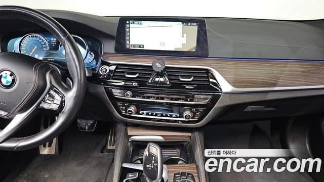 BMW 5시리즈 (G30) 520d M Sport Plus, 2017 14