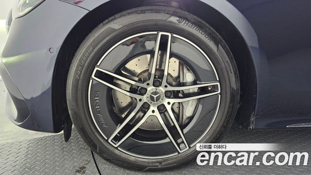 Mercedes-Benz E-класс W214 AMG Line, 2024 все фото