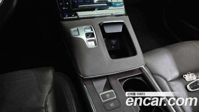 Hyundai The / новый New Grandeur IG гибрид Premium Choice, 2021 9