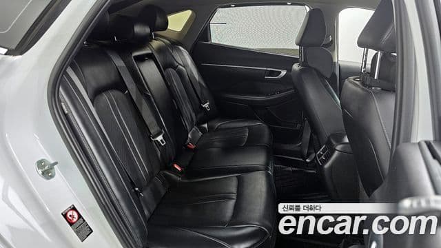 Hyundai Sonata (DN8) Premium Family, 2021 12
