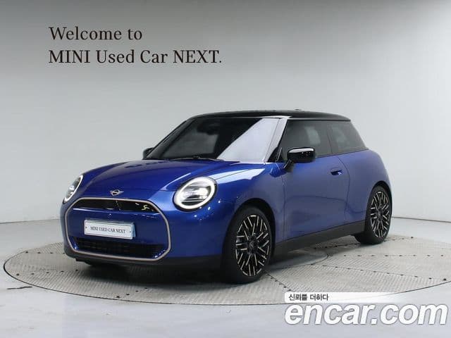 Mini Cooper Электрический (Electric) 4세대 SE favored, 2024 1