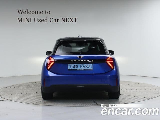 Mini Cooper Электрический (Electric) 4세대 SE favored, 2024 4