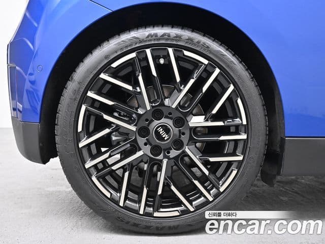 Mini Cooper Электрический (Electric) 4세대 SE favored, 2024 все фото