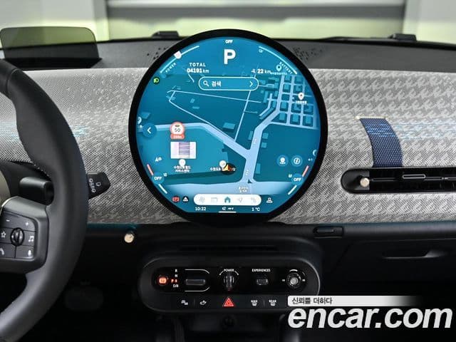 Mini Cooper Электрический (Electric) 4세대 SE favored, 2024 14