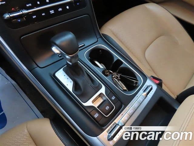 Kia Carnival 4세대 Prestige, 2022 17