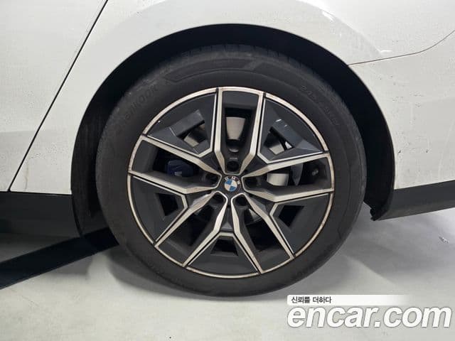 BMW 5시리즈 (G60) 520i M Sport, 2024 8
