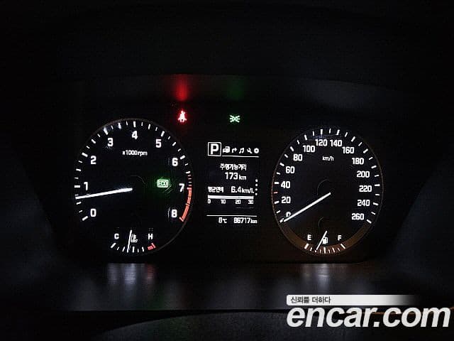 Hyundai LF Sonata 2.0 Smart, 2016 10