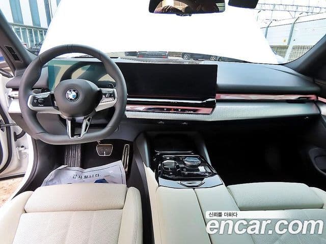 BMW 5시리즈 (G60) 523d M Sport, 2025 7