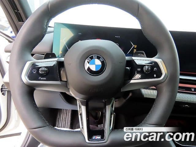 BMW 5시리즈 (G60) 523d M Sport, 2025 8
