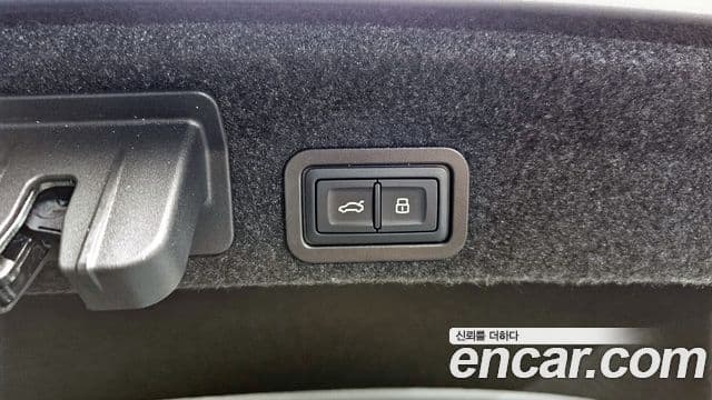 Audi A6 (C8) Premium, 2025 20