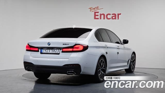 BMW 5시리즈 (G30) 520i M Sport, 2022 2
