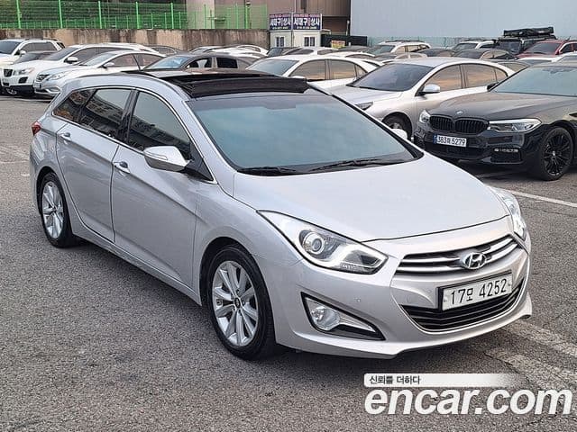 Hyundai i40 Modern, 2012 3