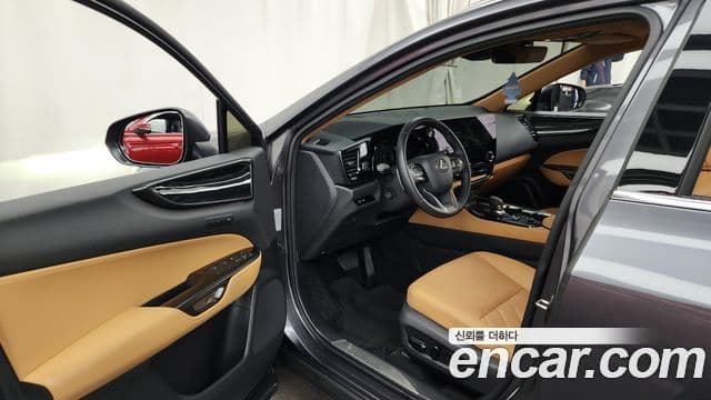 Lexus NX450h+ 2세대 Premium, 2025 10