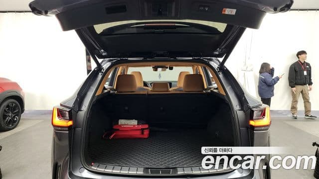 Lexus NX450h+ 2세대 Premium, 2025 20