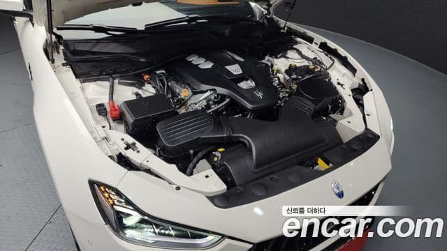 Maserati 기블리 3세대, 2022 6