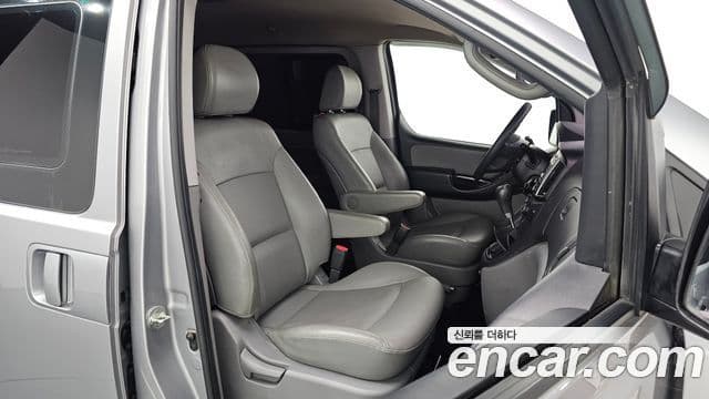 Hyundai Grand Starex Smart, 2017 10