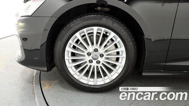 Audi A6 (C8) Premium, 2020 все фото