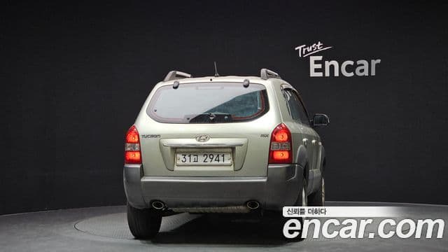 Hyundai Tucson люксовая версия, 2009 4