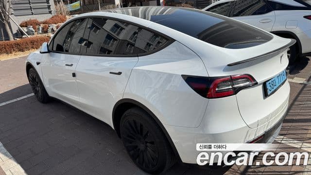 Tesla модель Y Long Range, 2022 4