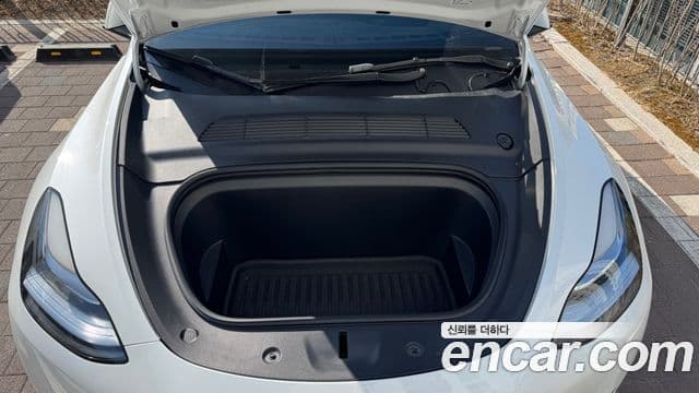 Tesla модель Y Long Range, 2022 9