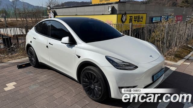 Tesla модель Y Long Range, 2022 18