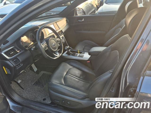 Kia K5 2세대 Prestige, 2017 10