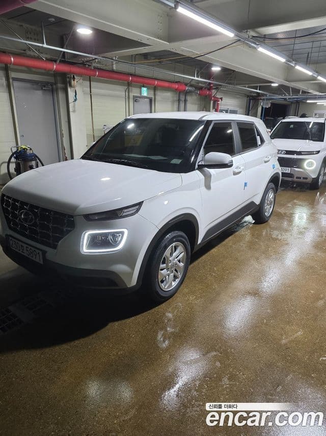 Hyundai Venue Premium, 2026 10