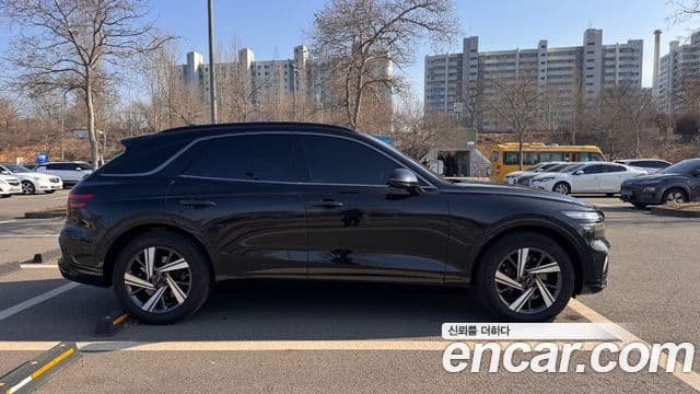 Genesis GV70, 2025 4