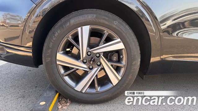 Genesis GV70, 2025 11