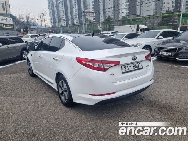 Kia K5 гибрид Luxury, 2013 все фото