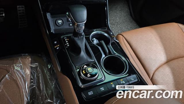 Kia Mohave The / новый Master Platinum, 2024 9