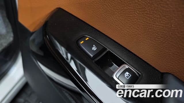 Kia Mohave The / новый Master Platinum, 2024 19