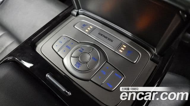 Hyundai Genesis Special, 2014 19